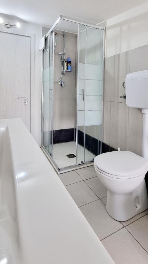 Guest Holiday Mandra 12 E 13 Reggio Emilia Ngoại thất bức ảnh